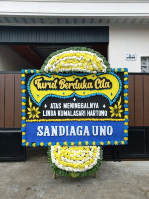 Papan Bunga Duka di Kemanisan