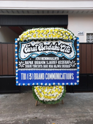 Papan Bunga Duka di Kemanisan